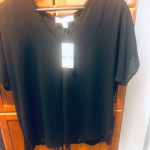 Ladies Michael Kors blouse.